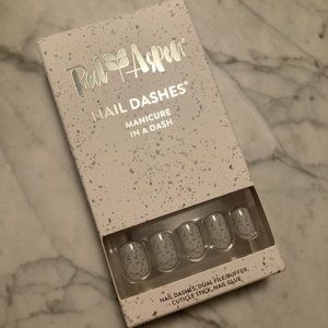 Limited edition red Aspen nails